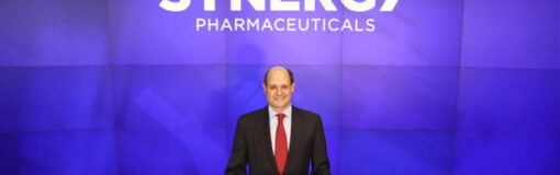 Synergy toca la campana