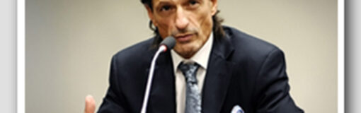 Belocopitt va por los medios