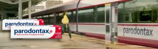 Parodontax: campaña en el tren
