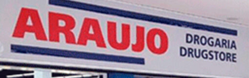 Drogaria Araujo con nueva boca