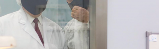 Fernández visitó Laboratorios Lafedar