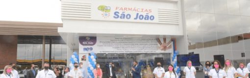 Farmacias São João llega a 800 bocas