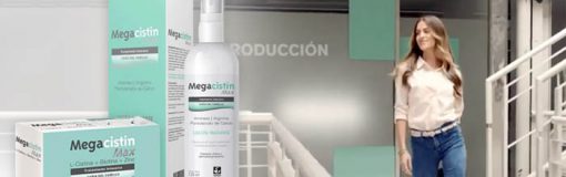 Agustina Casanova con Megacistin