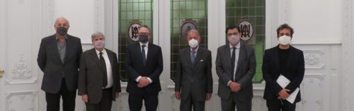 UIA: reunión con Kulfas y Moroni