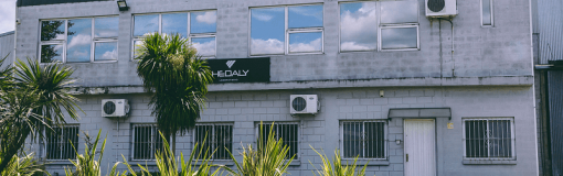 Hedaly por fuera de incendio Bernal