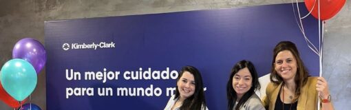 Kimberly vuelve a las oficinas, en híbrido