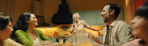 Arcor festeja las Pascuas a la «mordidita»