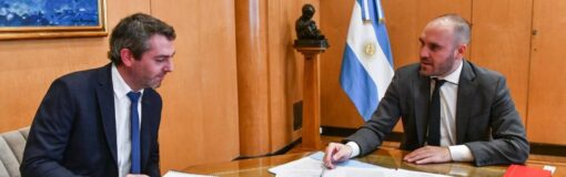 Feletti sale de Comercio Interior