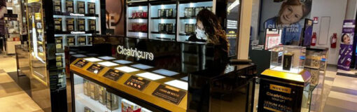 Cicatricure llegó a Tiendas París