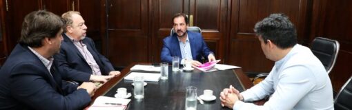 AP-Biotech en reunión con Sujarchuk