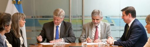 Min. Ciencia financia centro oncológico