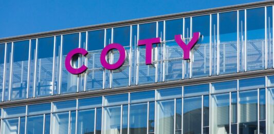 Coty: resultados del año en rojo