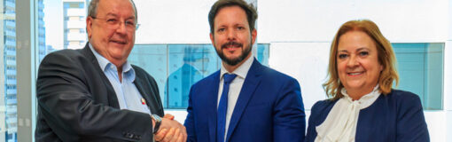 Acuerdo entre ABIQUIFI y SINDUSFARMA