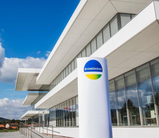 bioMérieux: ventas anuales suben 6,2%