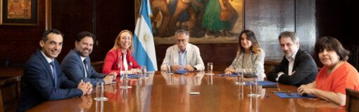 Salud: compra de medicamentos con OPS