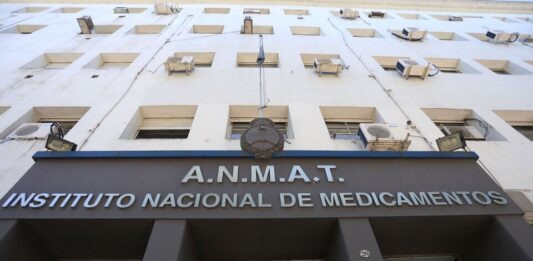 ANMAT con saga de medidas