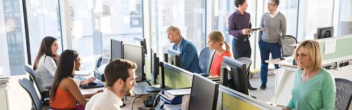 Genomma con full office en 2026