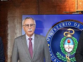 Lugones y Adium en reunión