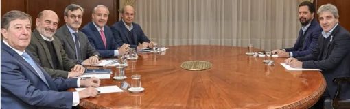 La UIA se reunió con Caputo