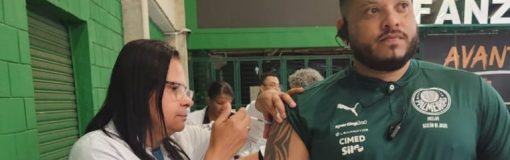 El Palmeiras se sube a campaña de vacunación