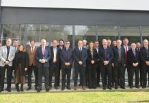 UIA: acto en la planta de Elea