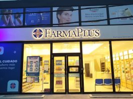 Farmaplus cortó cintas en Pilar