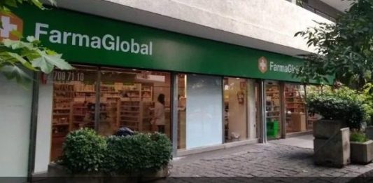 Farmacity adquiere 10 bocas en Uruguay